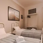 Lägenhet Vico 4 Charme