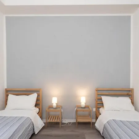 Apartment Vico 4 Charme