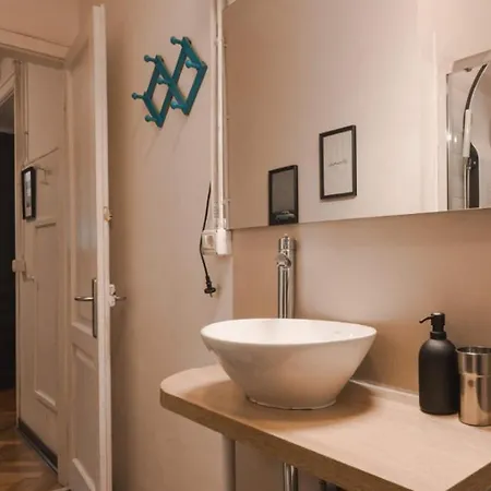 Apartment Vico 4 Charme Triest