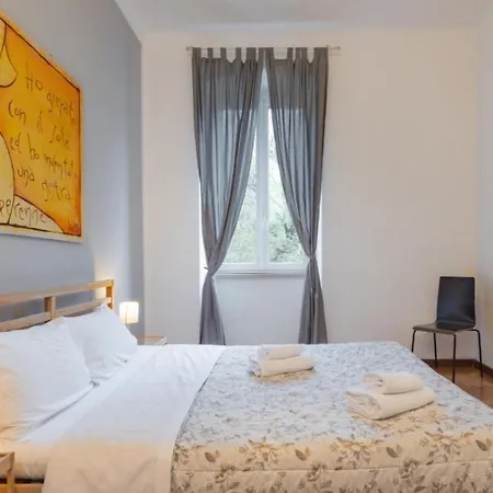 Vico 4 Charme Apartment Triest