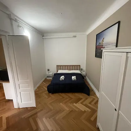 Vico 4 Charme Apartment