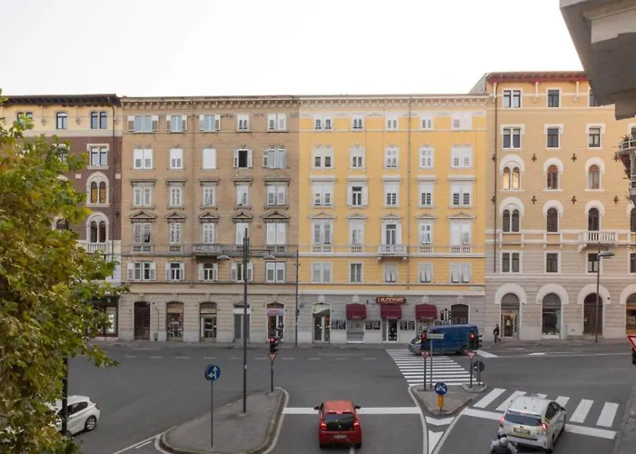 Apartment Vico 4 Charme