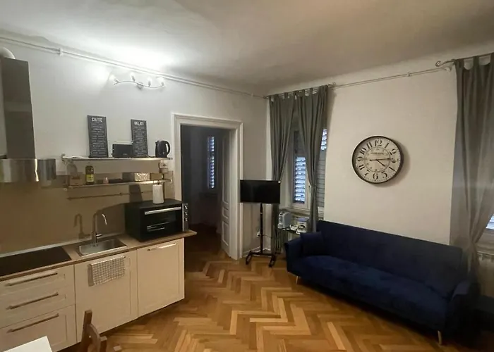 Vico 4 Charme * Trieste